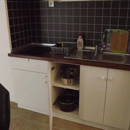 Apartament 12